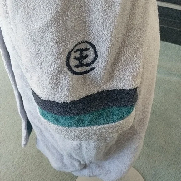 100% cotton,very heavy gray terry robe with teal and navy accent stripes. - Picture 3 of 5